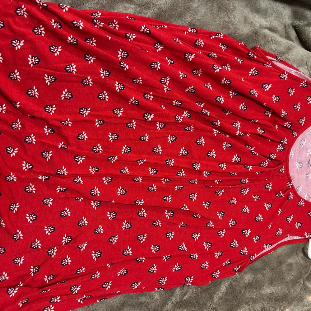Croft & Barrow Red Floral Women's Top